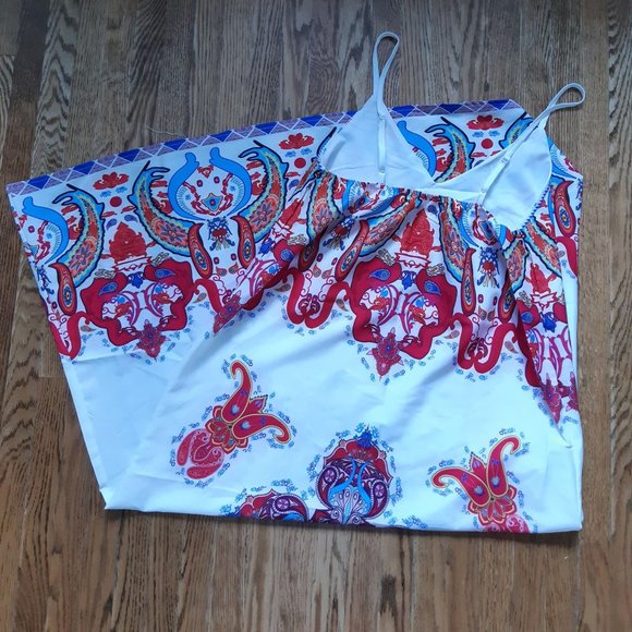 unique white&red maxi dress - Picture 2 of 3